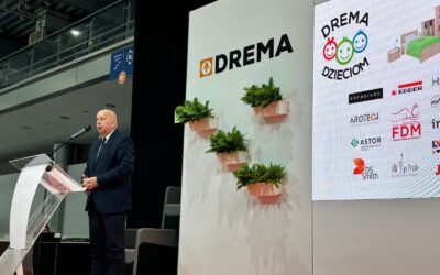 Wizyta członków Zespołu Projektowego na Międzynarodowych Targach Maszyn, Narzędzi i Komponentów dla Przemysłu Drzewnego i Meblarskiego w Poznaniu